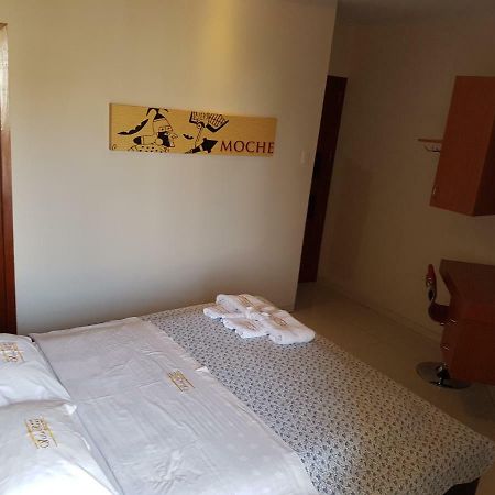 Villa Real Hotel & Suites 齐克拉约 外观 照片