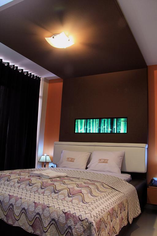Villa Real Hotel & Suites 齐克拉约 客房 照片