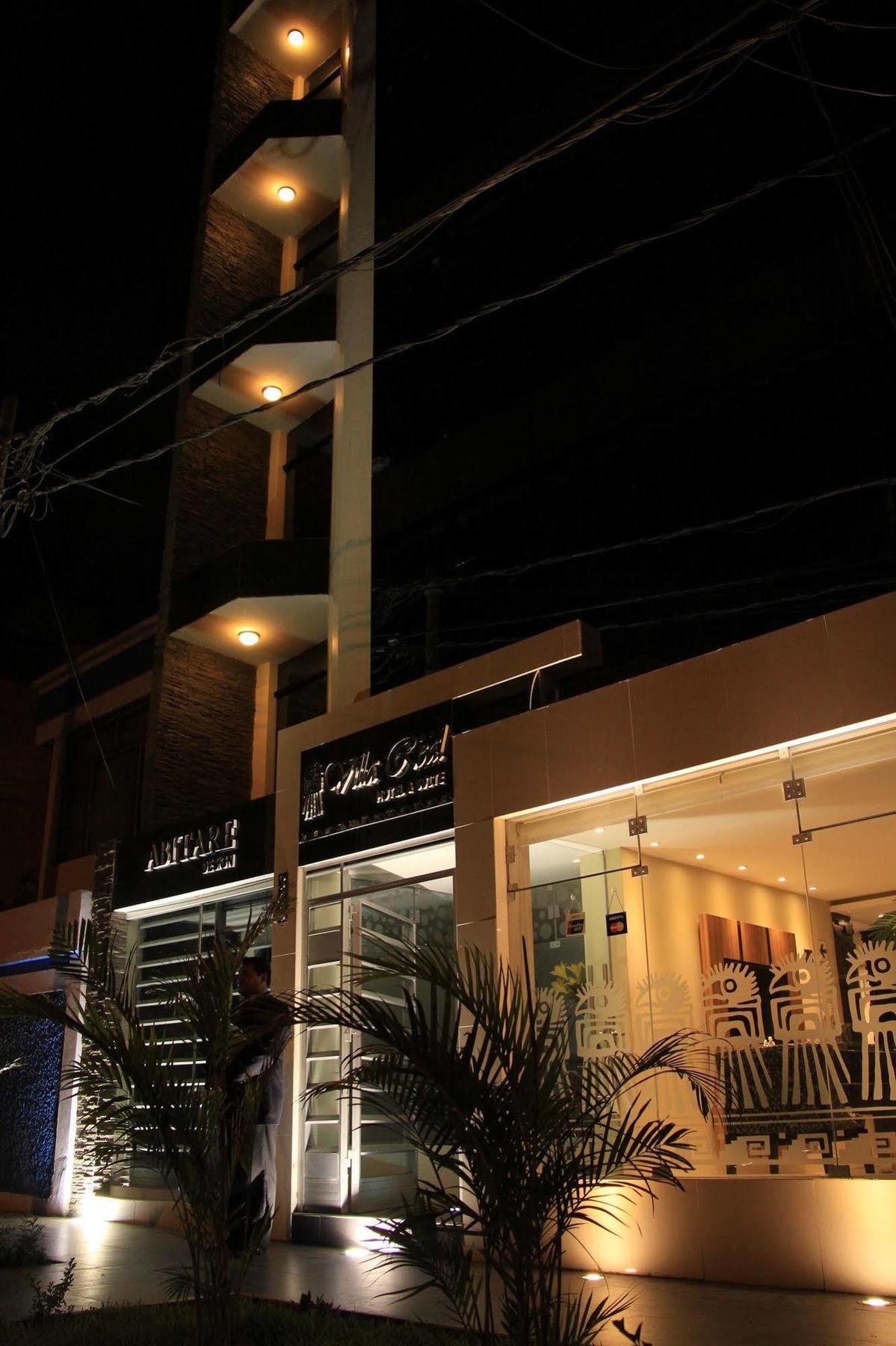 Villa Real Hotel & Suites 齐克拉约 外观 照片
