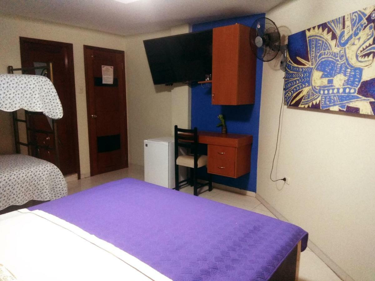 Villa Real Hotel & Suites 齐克拉约 客房 照片