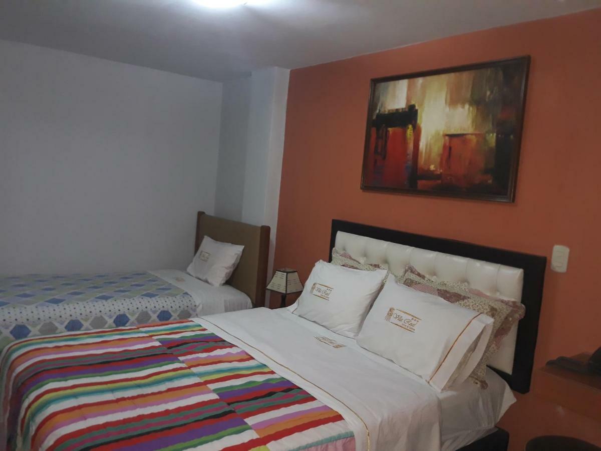 Villa Real Hotel & Suites 齐克拉约 外观 照片